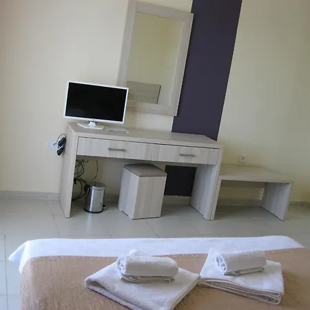 As Queen Hotel Kızılot