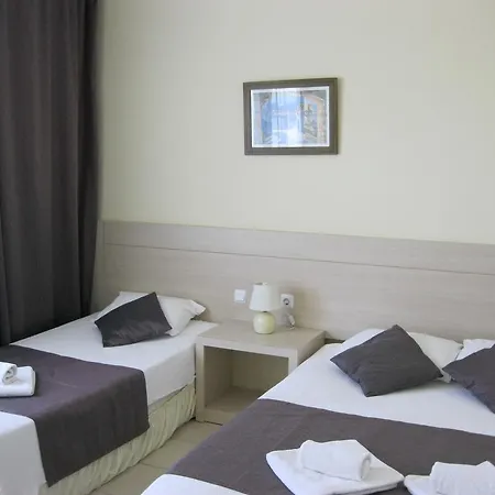 Hotel As Queen Kızılot