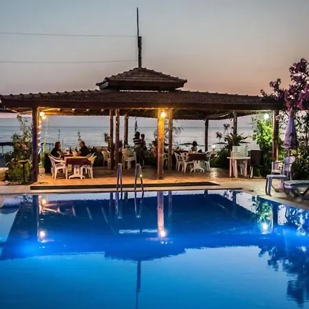 As Queen Hotel Kızılot