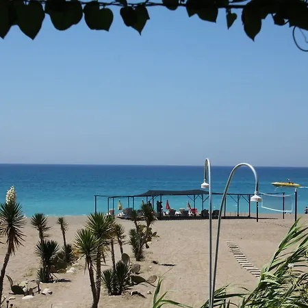 Hotel As Queen Kızılot