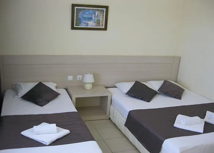 As Queen מלון 3*