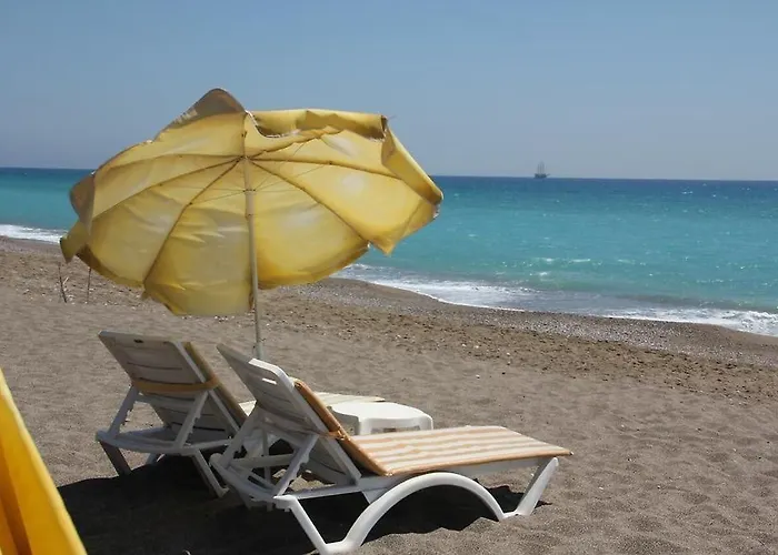 As Queen מלון Kızılot