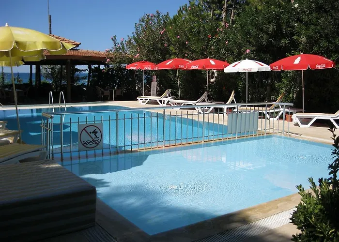 As Queen מלון 3*