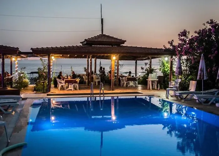 As Queen מלון Kızılot